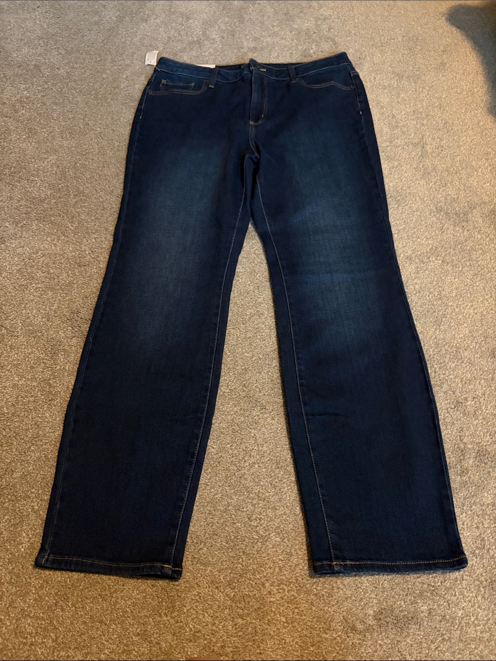 Member’s Mark Women's Straight-Leg Jeans in Dark Blue Wash size 12